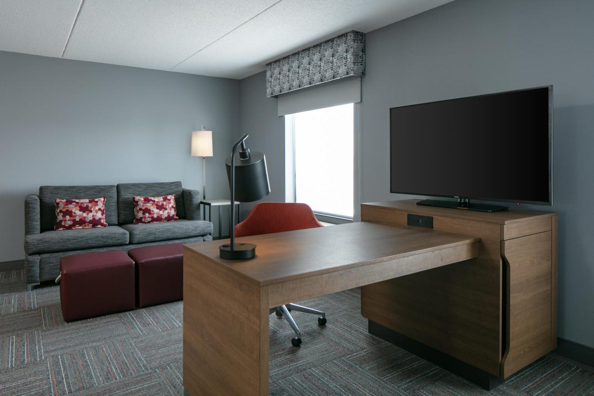 Hampton Inn Dubuque Εξωτερικό φωτογραφία