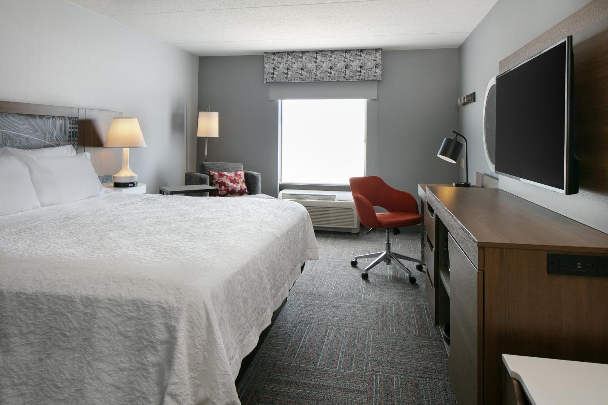 Hampton Inn Dubuque Εξωτερικό φωτογραφία