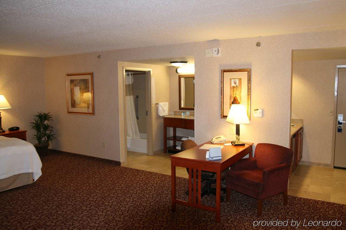 Hampton Inn Dubuque Δωμάτιο φωτογραφία